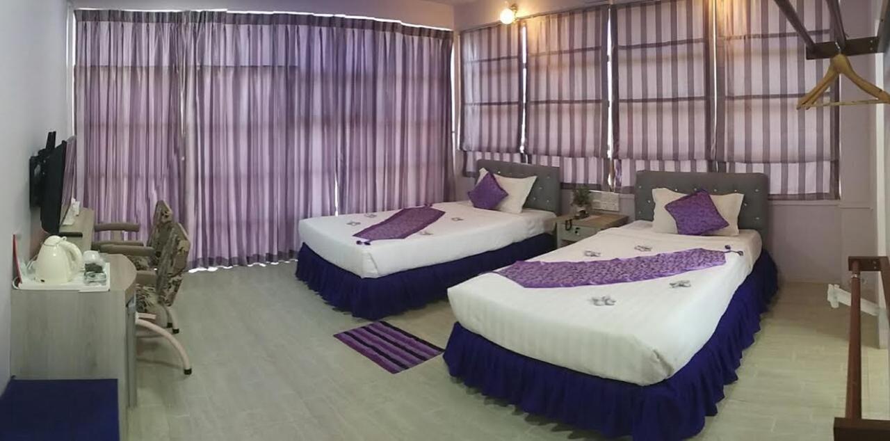 Hilltop Gem Hotel Pyin Oo Lwin Room photo